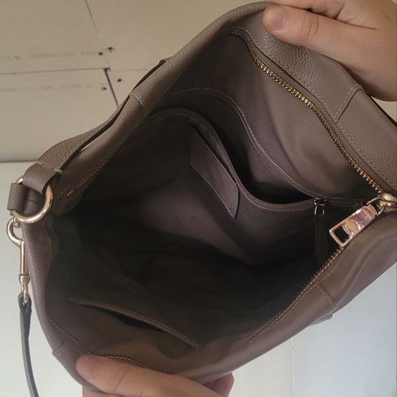 Coach New York Leather Convertible Cross Body or Shoulder Bag | Leather Purse - Picture 6 of 10